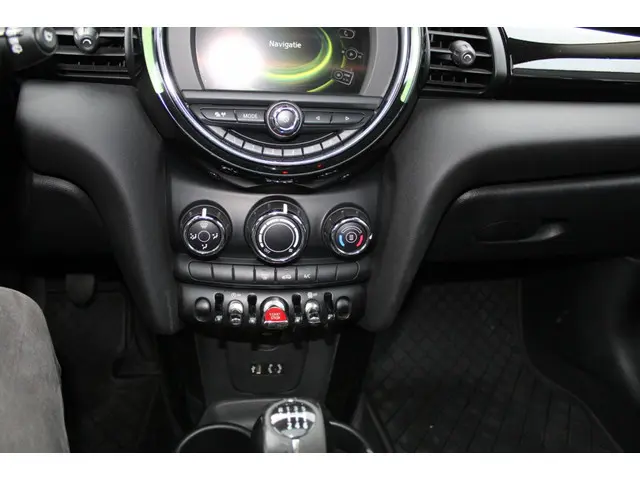 MINI Cooper Mini 1.5 Business 2016 Benzine 14