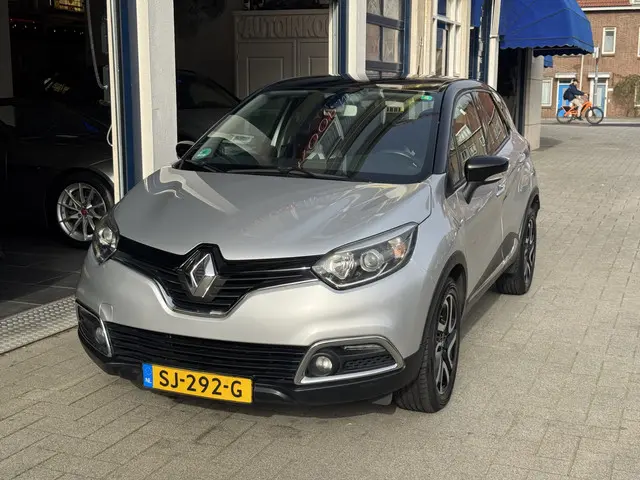 Renault Captur 1.2 TCe Dynamique 2015 Benzine 2