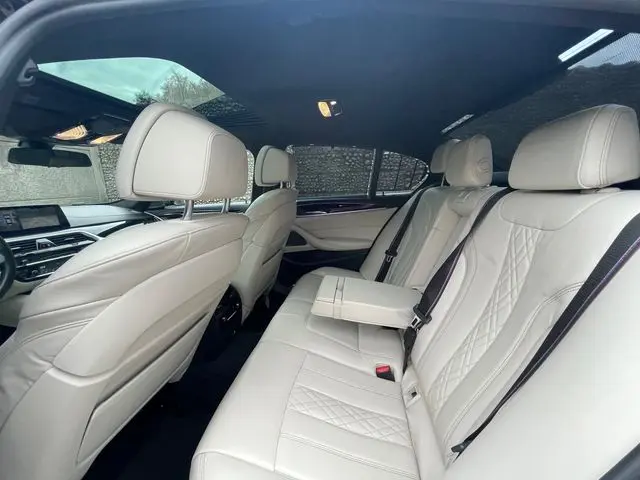 BMW 5 Serie M550d xDrive High Executive 2018 Diesel 12