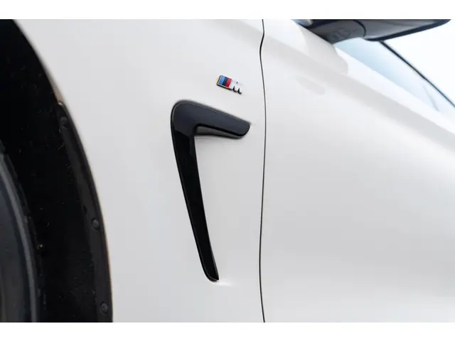 BMW 4 Serie Gran Coupé 418i Executive 2019 Benzine 32