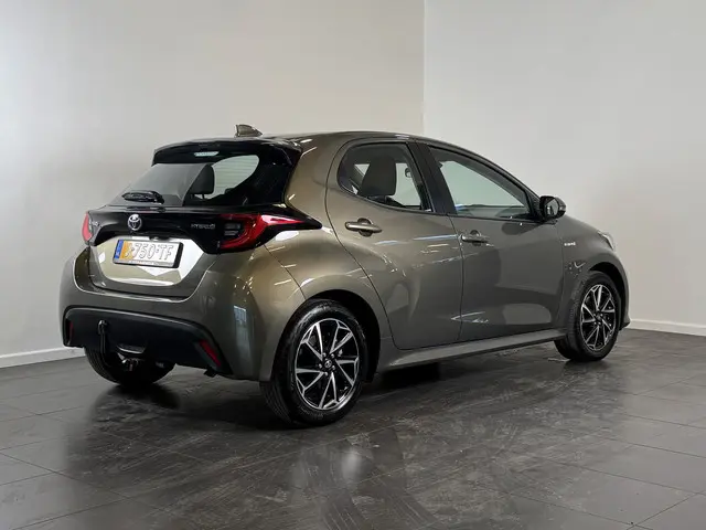 Toyota Yaris 1.5 Hybrid Dynamic 2020 Hybride Benzine 3