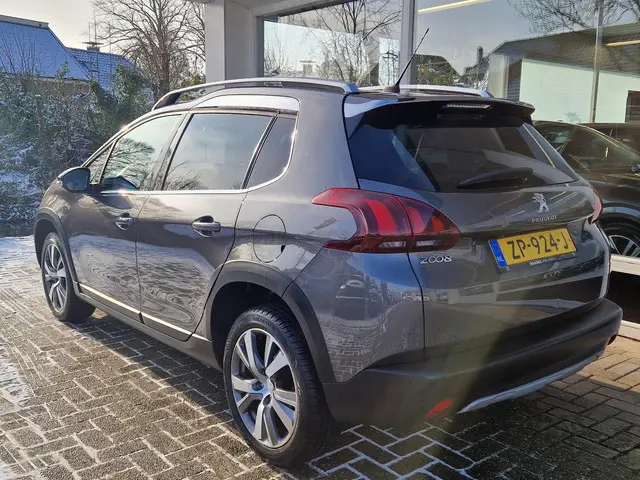 Peugeot 2008 3
