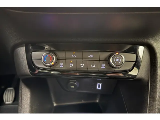 Opel Corsa 1.2 Turbo GS 2024 Benzine 26