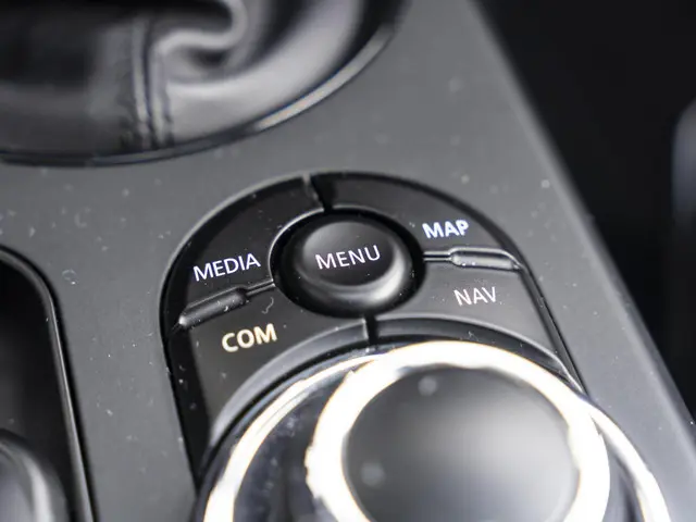 MINI 3-Deurs John Cooper Works 2022 Benzine 32