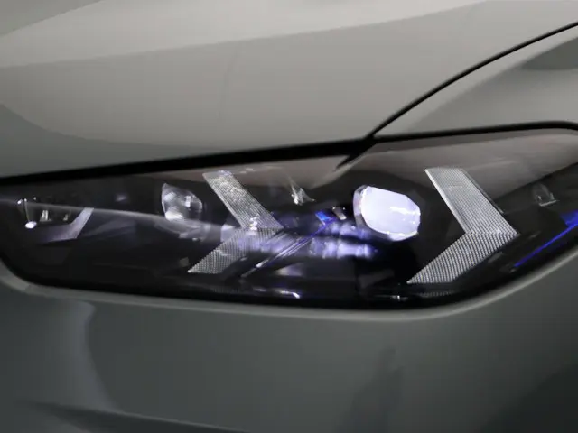 BMW X5 xDrive50e 2025 Hybride Benzine 7