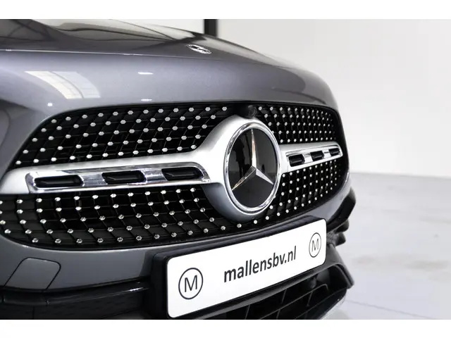 Mercedes-Benz GLA 250 e AMG Line 2021 Hybride Benzine 8