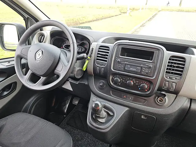 Renault Trafic 1.6 DCI 2019 Diesel 8