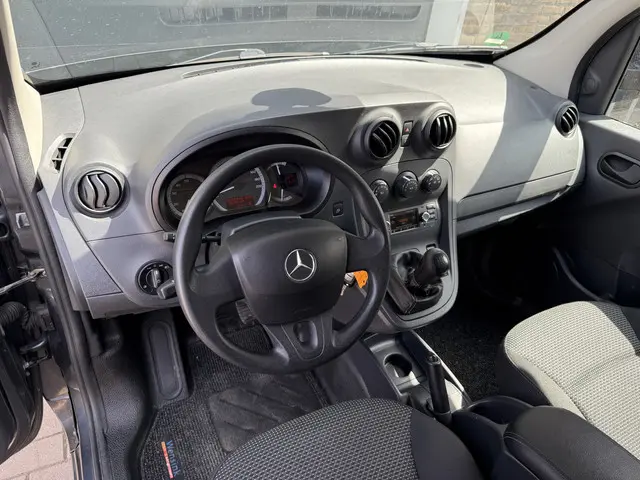 Mercedes-Benz Citan 109 CDI BlueEFFICIENCY 2018 Diesel 24