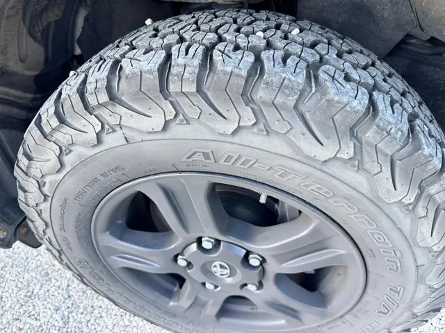 Toyota Tundra 5.7 V8 Double Cab 2013 LPG/Gas 31