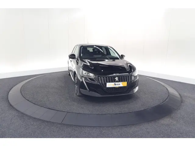 Peugeot 208 PureTech 100 Allure Pack 2023 Benzine 69