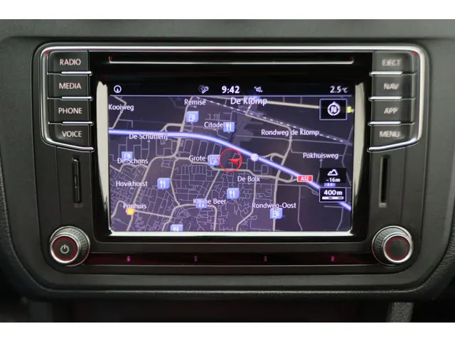 Volkswagen Caddy 2.0 TDI L1H1 BMT Highline 2018 Diesel 40