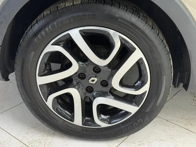 Renault Captur 0.9 TCe Dynamique 2015 Benzine 26