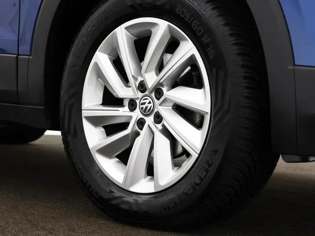 Volkswagen T-Cross 1.0 TSI 95pk Life 2020 Benzine 24