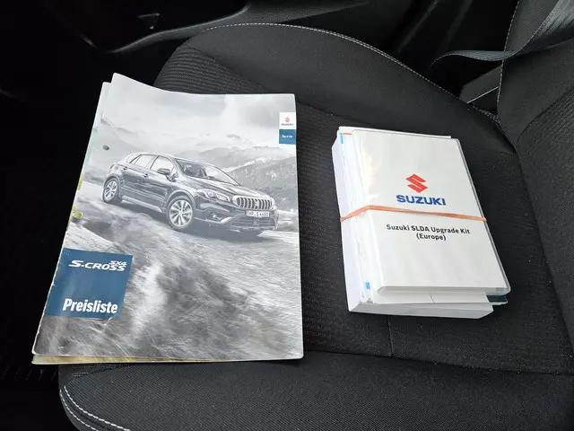 Suzuki S-Cross 1.0 Boosterjet Exclusive 2017 Benzine 18