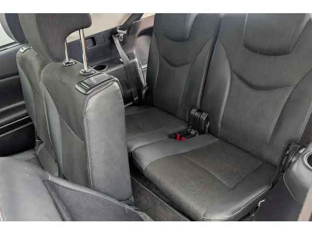 Toyota Prius Wagon 1.8 Aspiration 2015 Hybride Benzine 16