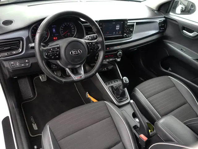 Kia Rio 1.0 TGDI GT-Line Blackpack- 2019 Benzine 2