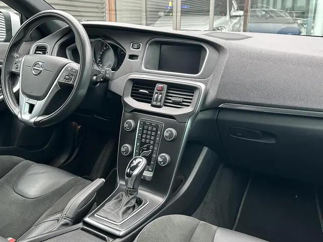 Volvo V40 1.5 T3 Polar+ Sport 2019 Benzine 3