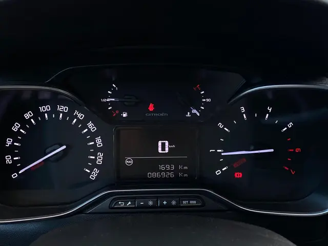 Citroën C3 1.2 PureTech Shine 2017 Benzine 13