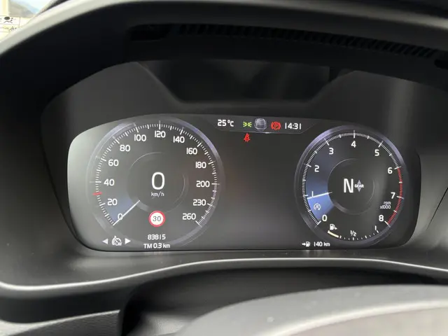 Volvo XC40 1.5 T3 Momentum 2019 Benzine 14