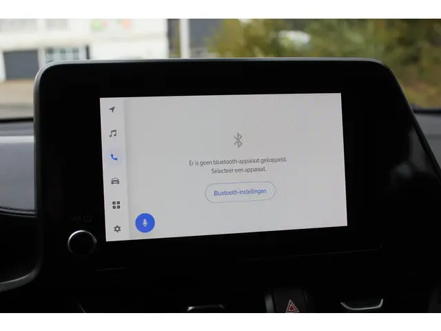 Toyota C-HR 1.8 Hybrid Dynamic 2023 Hybride Benzine 15