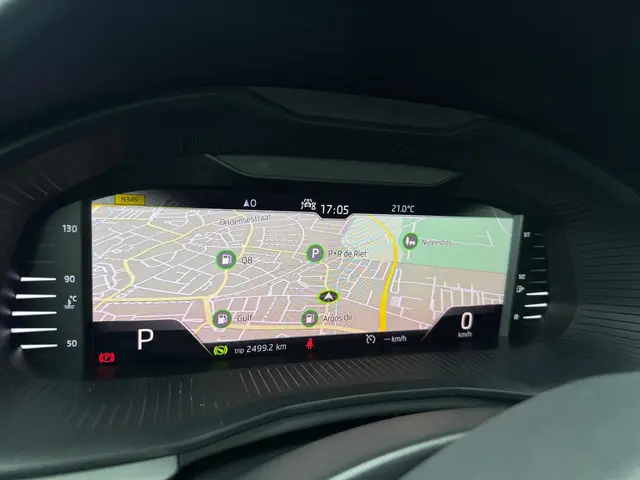 Škoda Kamiq 1.0 TSI Sport Business 2020 Benzine 34