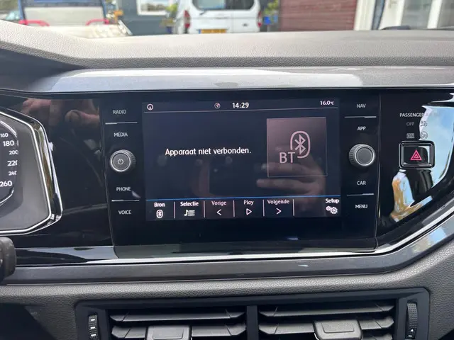 Volkswagen Polo 1.0 TSI Highline R-line 2018 Benzine 33