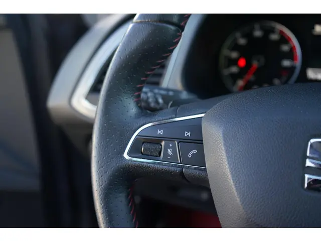 SEAT Leon ST 1.8 TSI FR Business 2014 Benzine 38