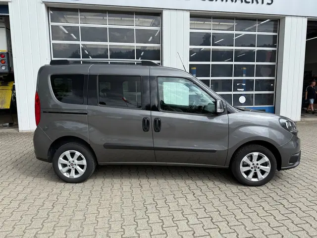 Fiat Doblò 1.4 T-Jet Lounge 2018 Benzine 5