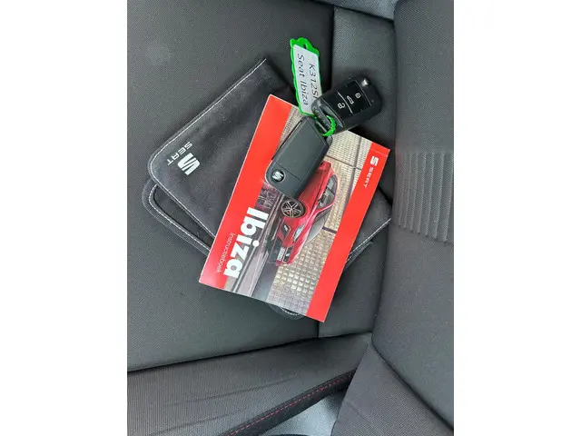 SEAT Ibiza 1.0 TSI FR Business Intense 2021 Benzine 28