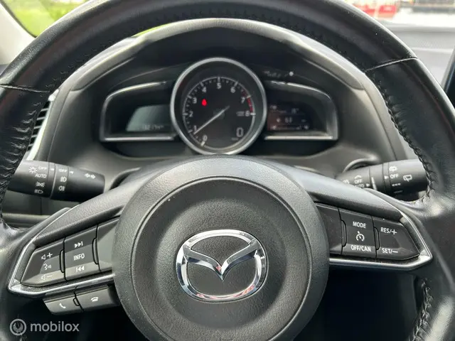 Mazda 3 2.0 SkyActiv-G 120 GT-M 2017 Benzine 12