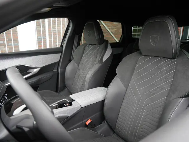 Peugeot e-5008 GT Avantage 73 kWh 2025 Elektrisch 11