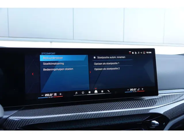 BMW M3 Touring xDrive Competition 2024 Benzine 44