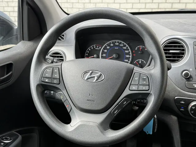 Hyundai i10 1.0i Comfort 2019 Benzine 18