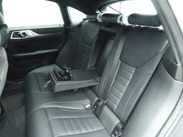 BMW 4 Serie Gran Coupe 420i 2023 Benzine 8