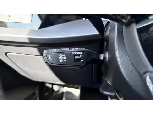 Audi A3 Limousine 30 TFSI 110Pk S Edition 2024 Benzine 21