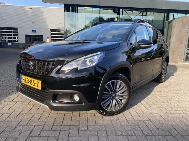 Peugeot 2008 1.2 PureTech GT-Line 2019 Benzine 6