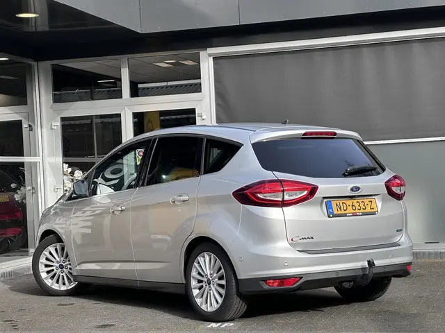 Ford C-MAX 1.5 Titanium 2017 Benzine 3
