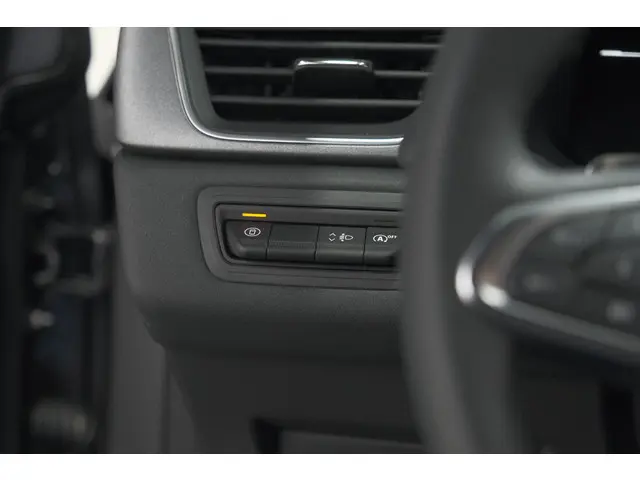 Renault Captur Mild Hybrid 160 Techno 2025 Benzine 37