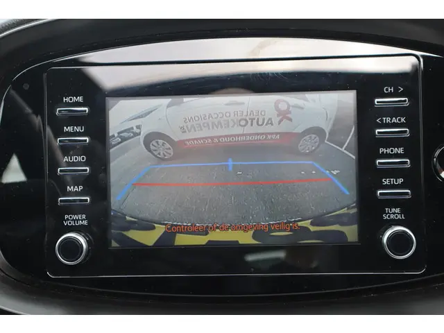 Toyota Aygo X 1.0 VVT-i AIR PLAY AUTOMAAT 2024 Benzine 23