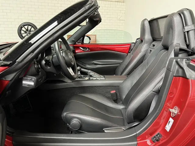 Mazda MX-5 2.0 SkyActiv-G 160 TS+ 2016 Benzine 27