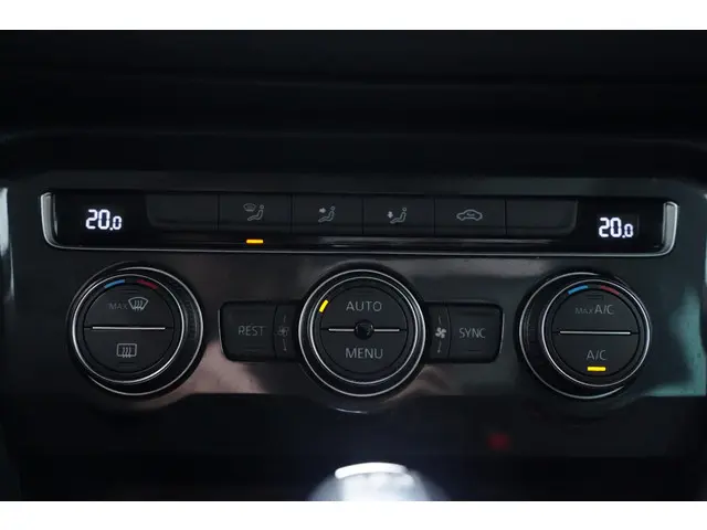 Volkswagen Tiguan 1.4 TSI ACT Comfortline 2019 Benzine 28