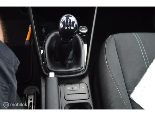 Ford Fiesta 1.1 Trend 2018 Benzine 28