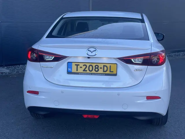 Mazda 3 1.5 SkyActiv-G 100 TS 2018 Benzine 24