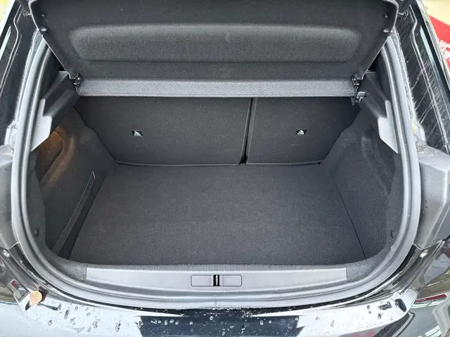 Peugeot 208 1.2 PureTech Active 2022 Benzine 35