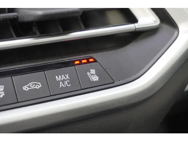 BMW X5 xDrive45e 2023 Hybride Benzine 16