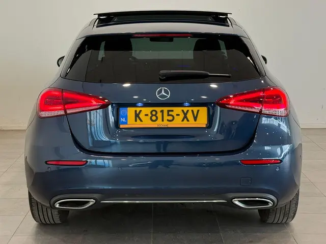 Mercedes-Benz A-Klasse 200 Premium Plus 2021 Benzine 19