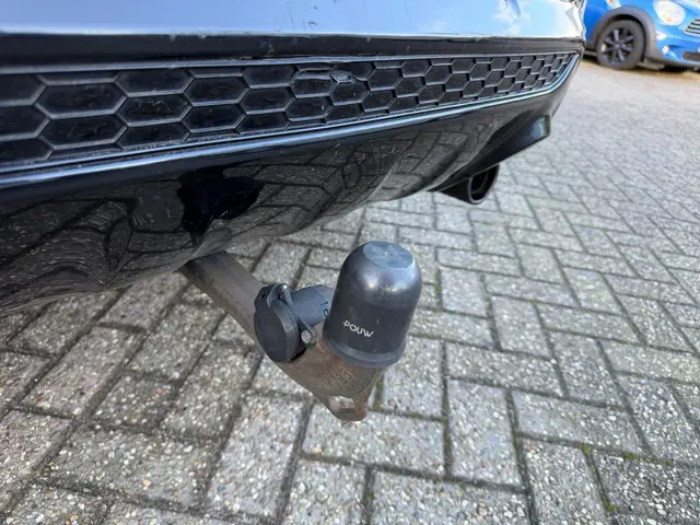 Ford Kuga 1.5 EcoBoost Vignale 2018 Benzine 35