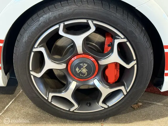 Fiat Punto Evo 1.4 Abarth in super staat 2013 Benzine 11