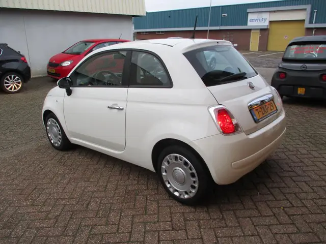 Fiat 500 1.0 TwinAir Pop 2015 Benzine 2