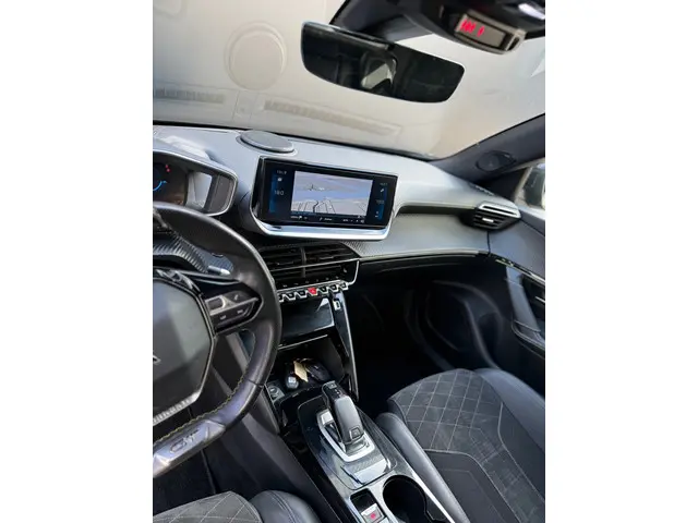 Peugeot 2008 1.2 PureTech GT|Focal|Automaat 2020 Benzine 52